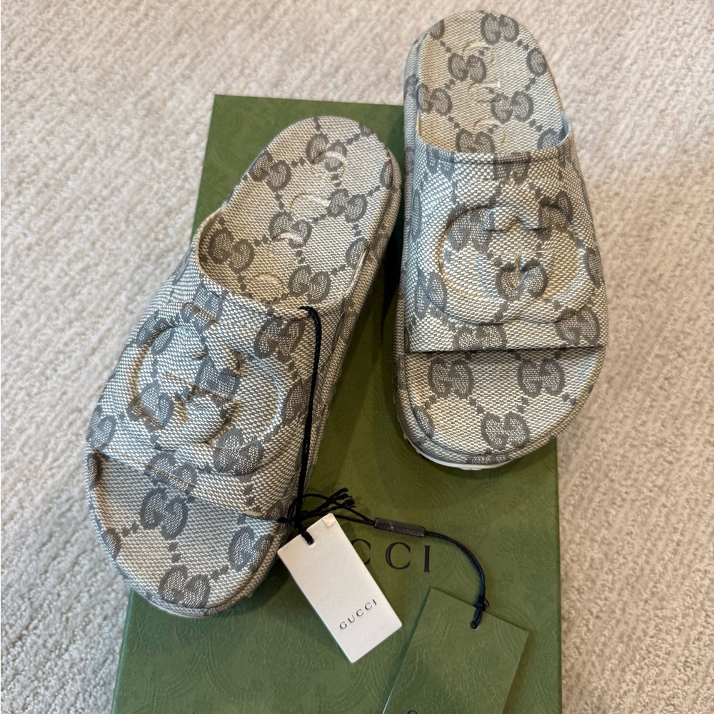 Gucci interlocking GG slide - Picture 2 of 4